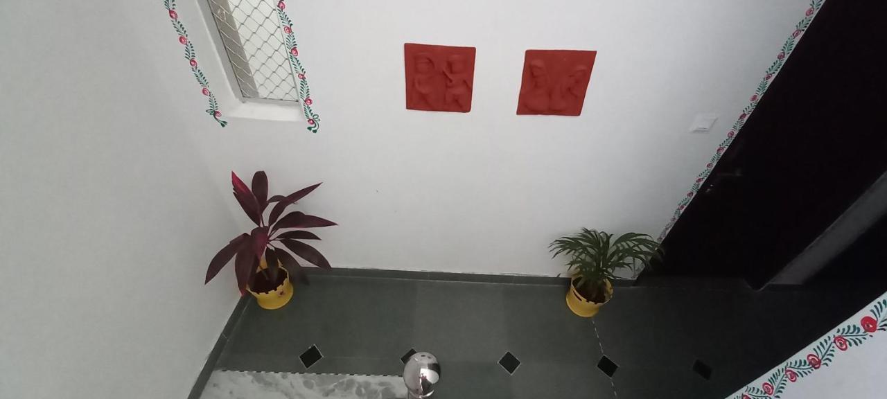 Hill Paradise Home Stay Udaipur Exterior foto
